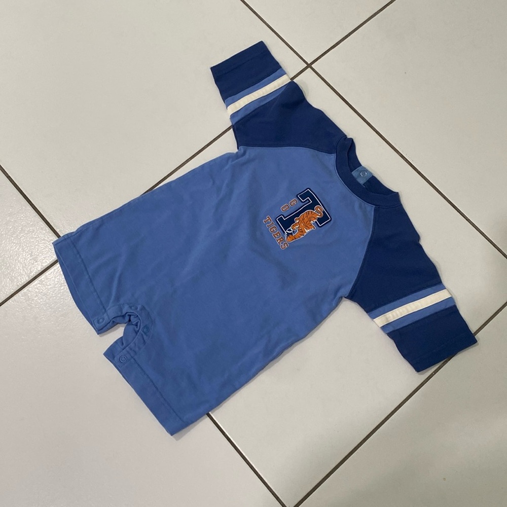 Blue Kids Gymboree Onesie Shorts set with Tiger Design